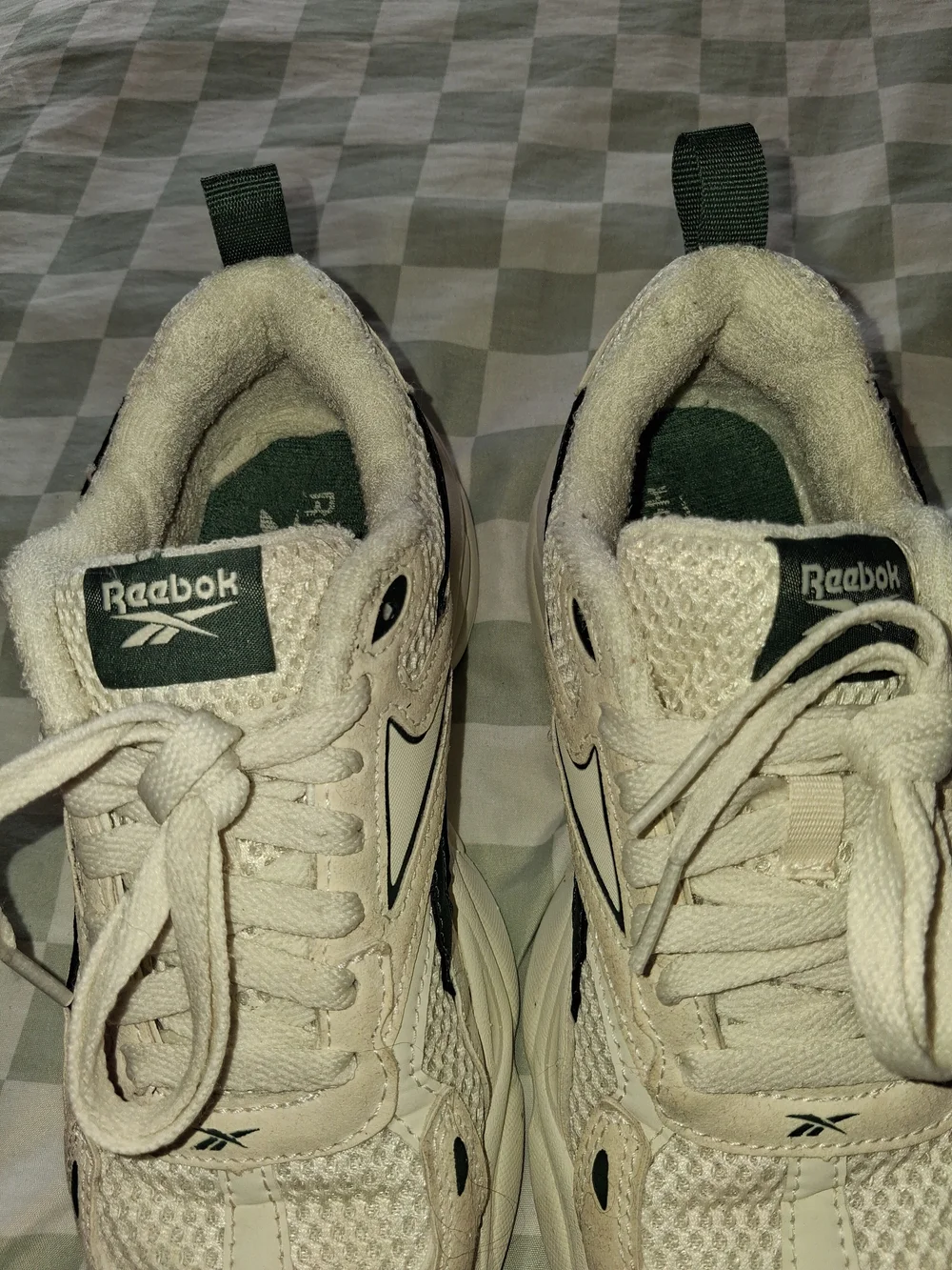 Shoes - Picture 3 of 8